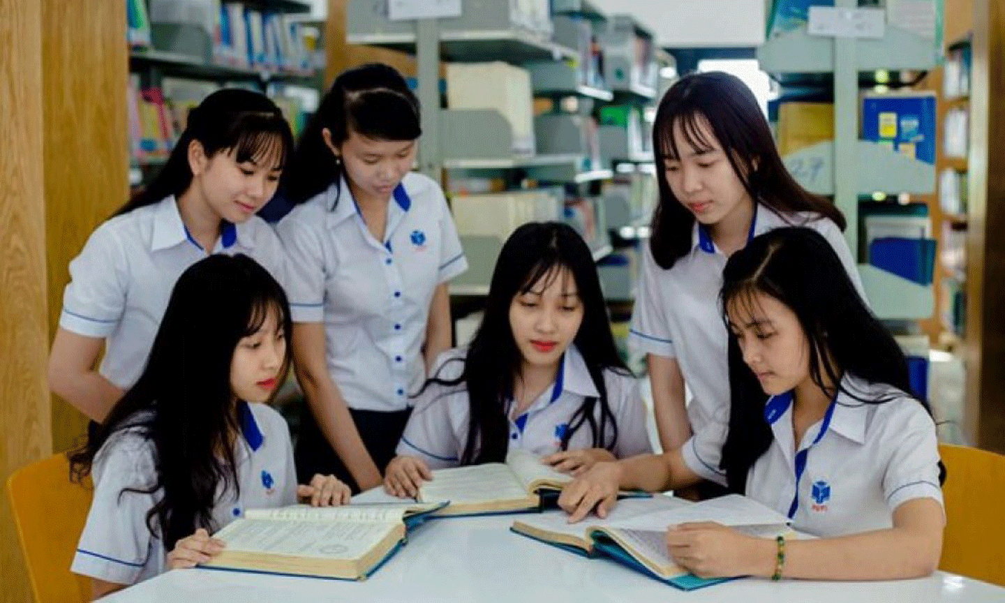 Mùa tuyển sinh 2021, nhiều trường đại học thông báo danh sách trúng tuyển cao gấp nhiều lần chỉ tiêu trong đề án tuyển sinh