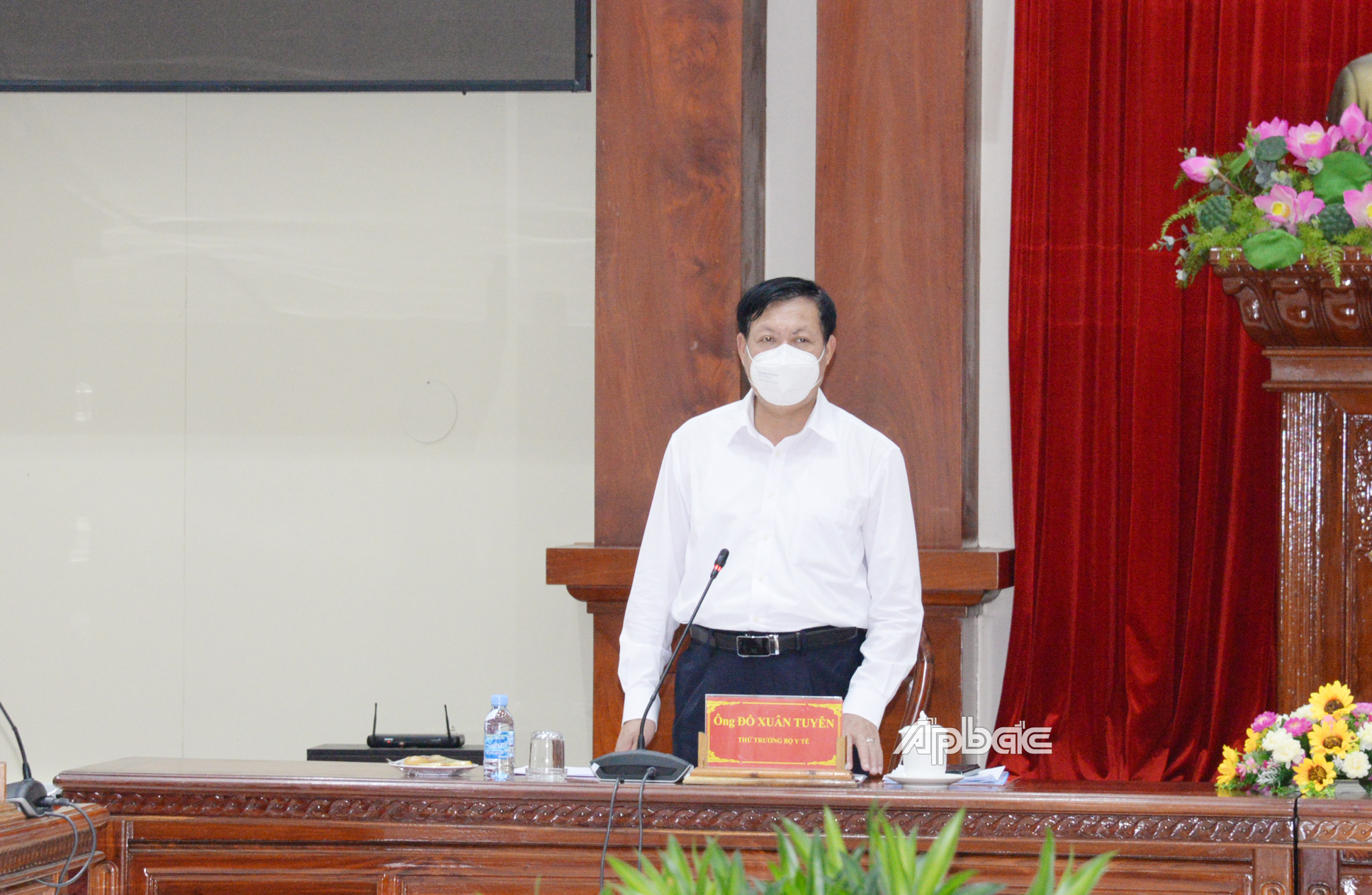Thứ trưởng Bộ Y tế Đỗ Xuân Tuyên đã đến kiểm tra công tác phòng, chống Covid-19 trên địa bàn của Tiền Giang. 