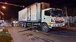 Xe tải va chạm xe máy trên Quốc lộ 50, người đàn ông bị thương nặng