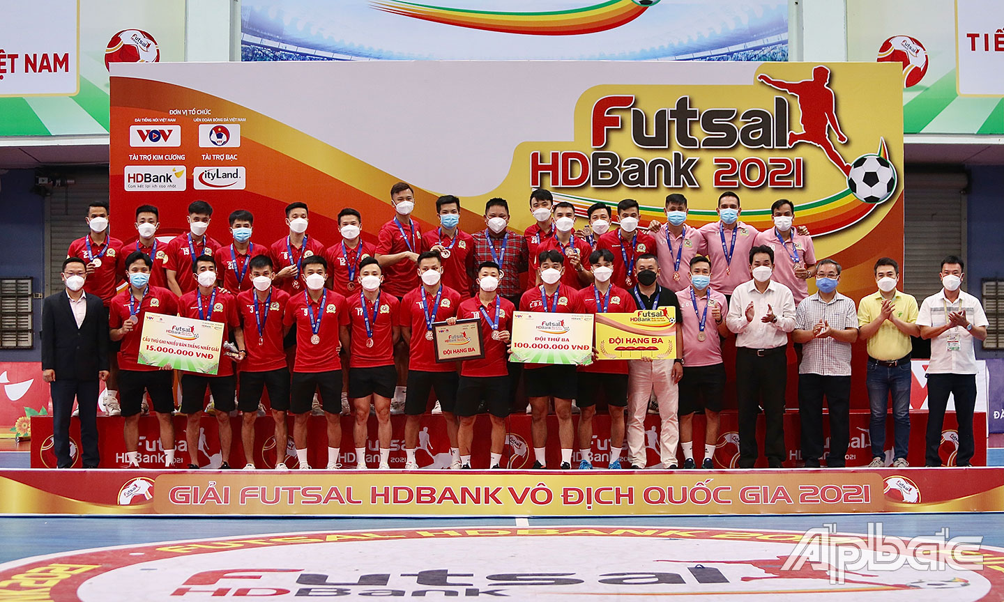 Trao giải 3 Zetb.it Sài Gòn FC