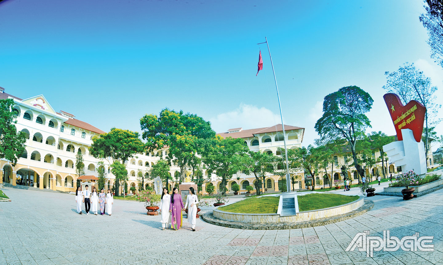 Một góc Trường THPT Nguyễn Đình Chiểu. 	Ảnh: DUY NHỰT
