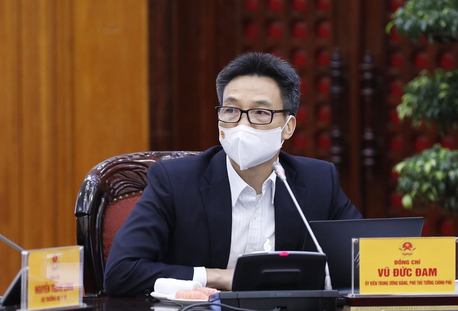 Phó Thủ tướng Chính phủ Vũ Đức Đam chỉ đạo tập trung triển khai hiệu quả các nhiệm vụ phòng, chống ma túy. Ảnh: TTXVN