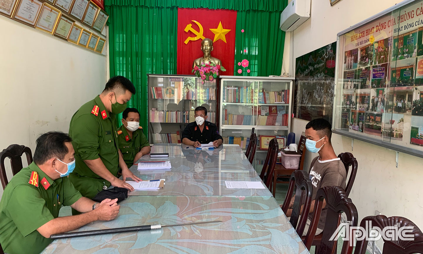 Triển khai quyết định xử phạt đối với đối tượng Nhân.