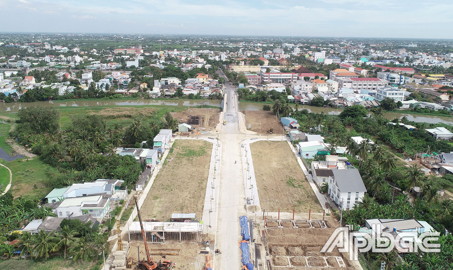 Khu đô thị mới trên địa bàn TX. Gò Công Ảnh: PHƯƠNG NAM