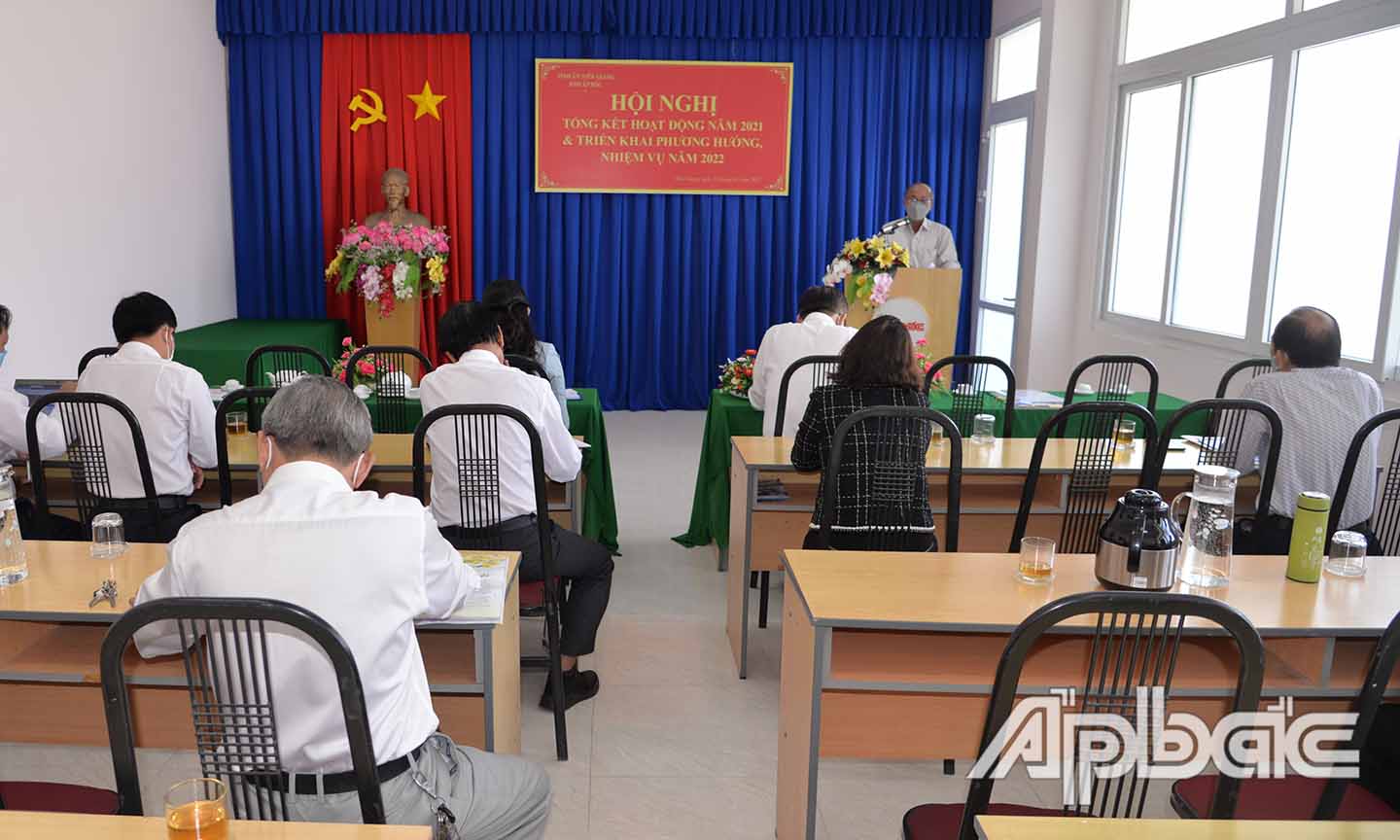 Các đại biểu tham gia Hội nghị.