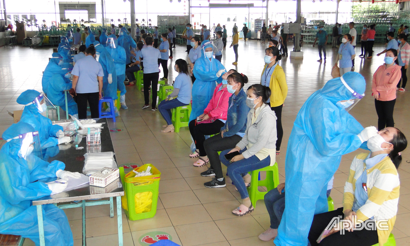 Hôm nay Tiền Giang phát hiện mới 284 ca dương tính với SARS-CoV-2