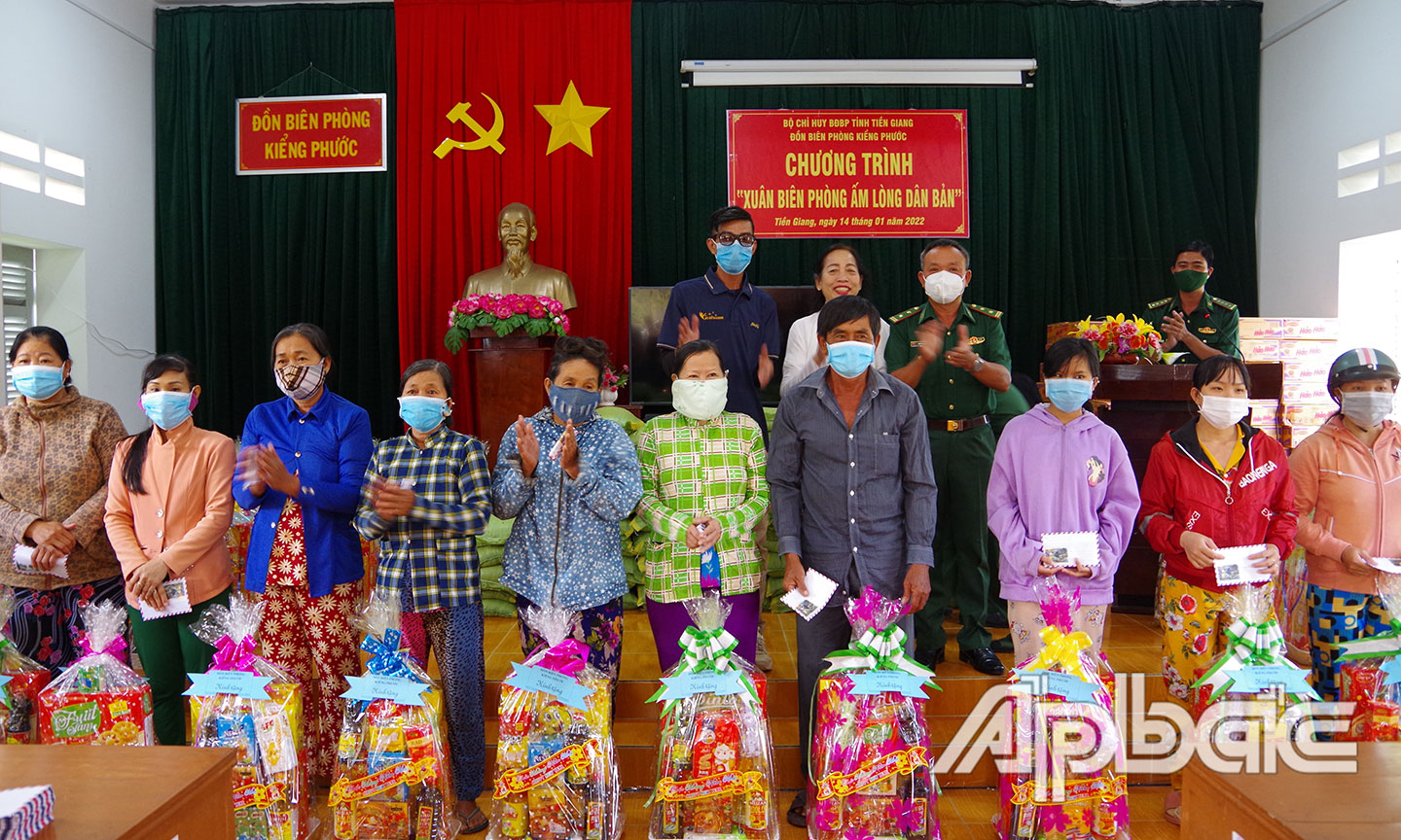 Để có cái Tết đầm ấm