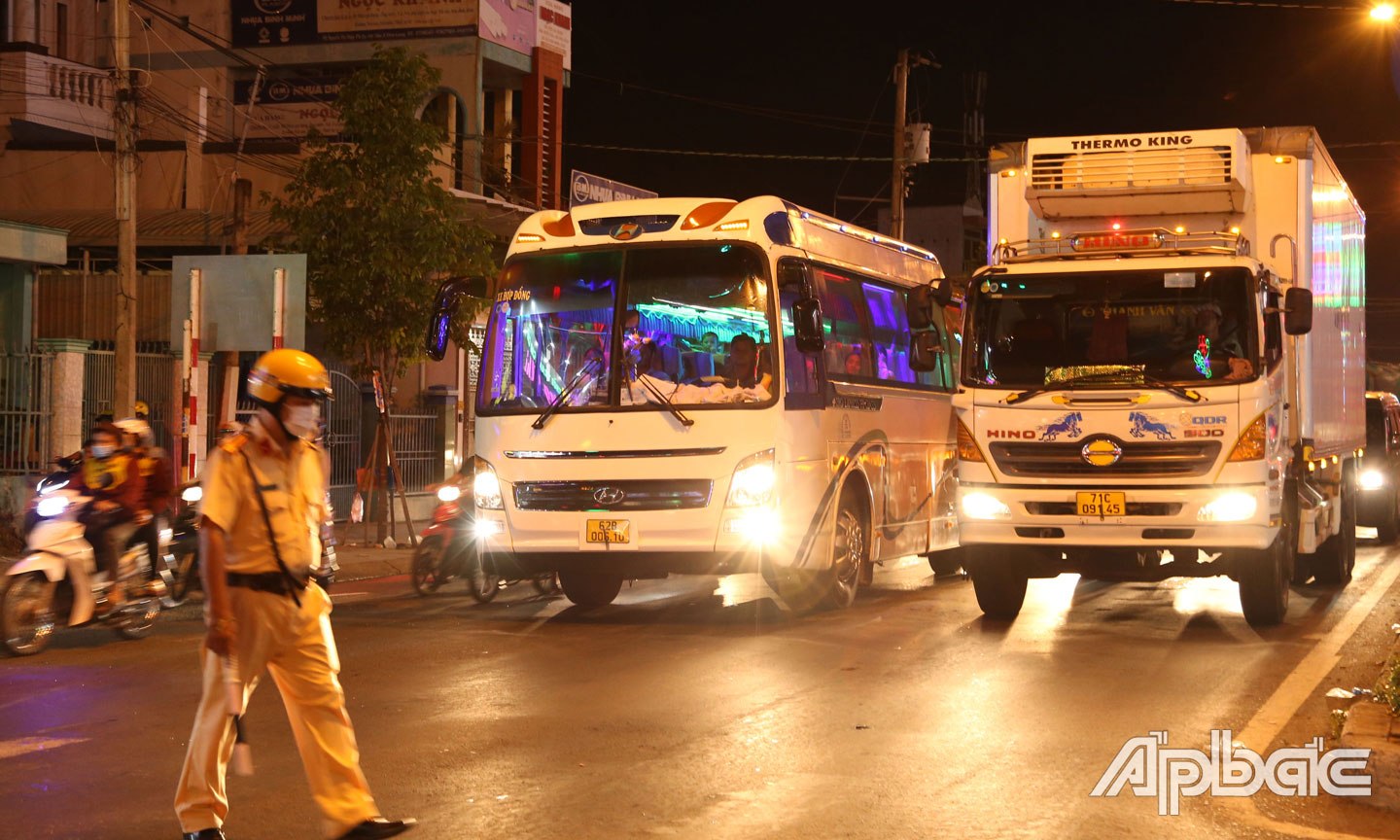 Ngành GTVT nói chung và doanh nghiệp vận tải nói riêng cần thực hiện các giải pháp dài hơi để vươn lên.