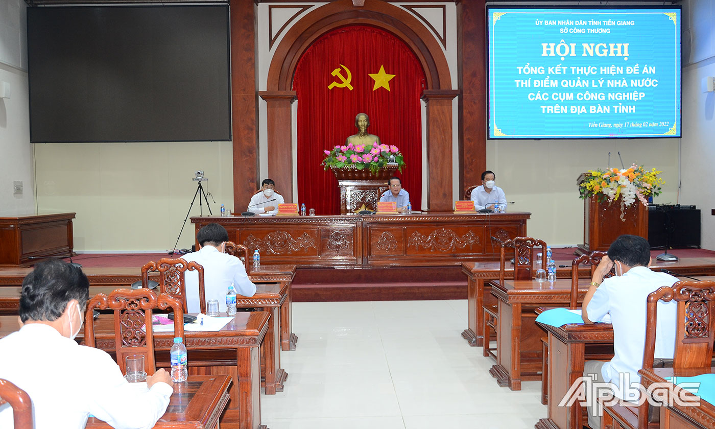 Quang cảnh hội nghị.