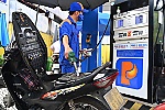 Xem xét thông qua Nghị quyết về mức thuế bảo vệ môi trường với xăng dầu