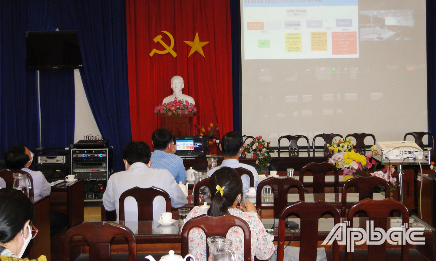 Quang cảnh hội nghị tại điểm cầu Tiền Giang.