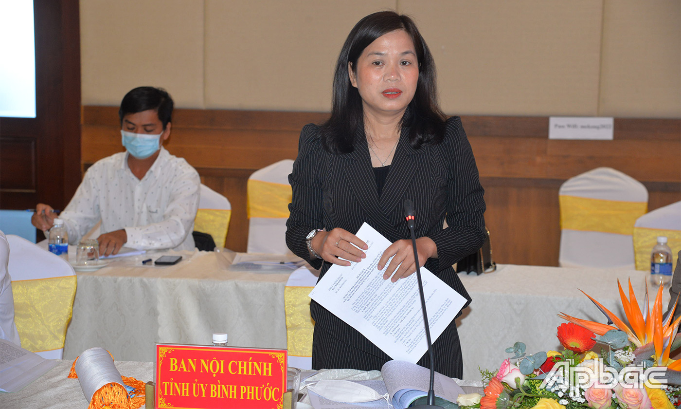 Ban nội chính phát biểu