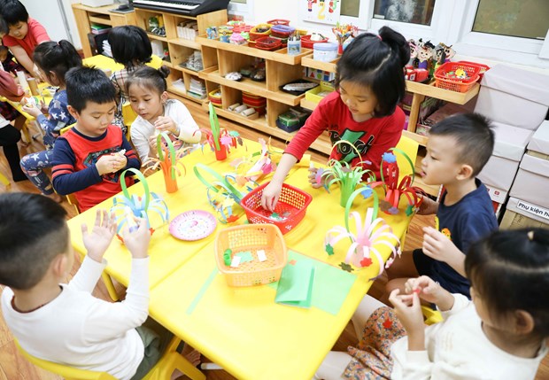 Trẻ mầm non ở Hà Nội trở lại trường từ ngày 13/4. (Ảnh: Thanh Tùng/TTXVN)