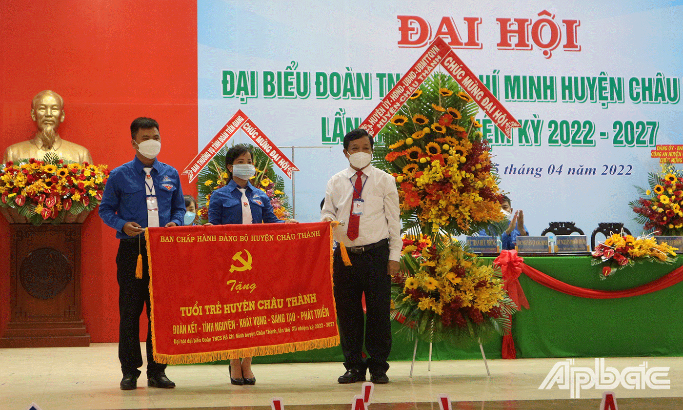 Đồng chí Trương Minh Tới Bí thư Huyện ủy Châu Thành