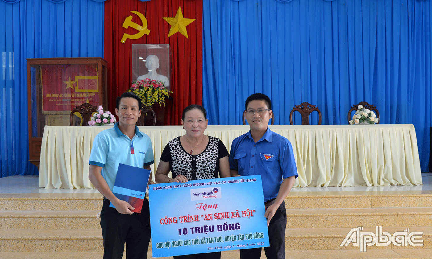 Thực hiện công trình