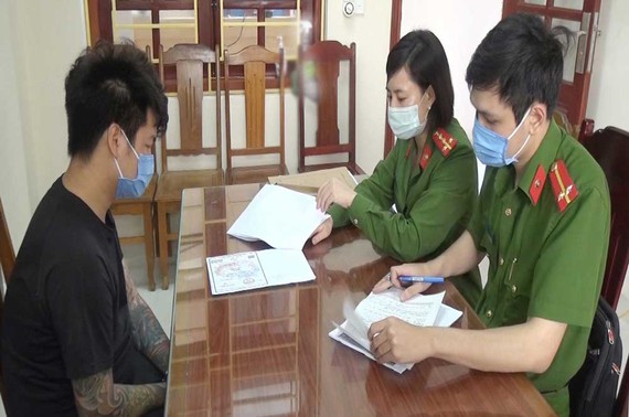 Một đối tượng chuyên lừa đảo qua Zalo bị bắt giữ.