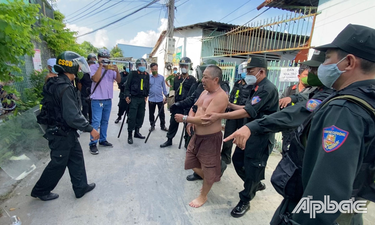 Đối tượng bị tạm giữ.