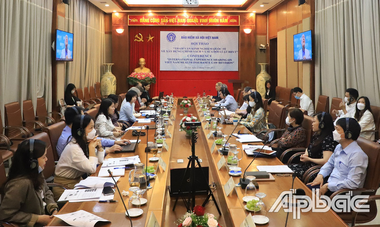 Toàn cảnh hội thảo