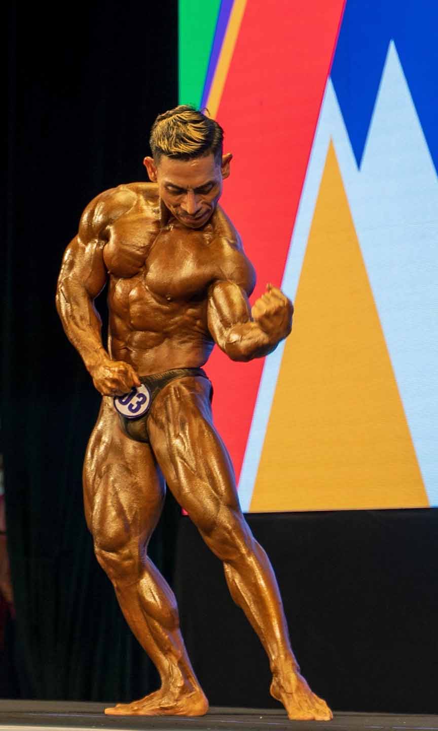 Lực sĩ Võ Văn Mách đoạt HCV sau 15 năm vắng mặt tại SEA Games.