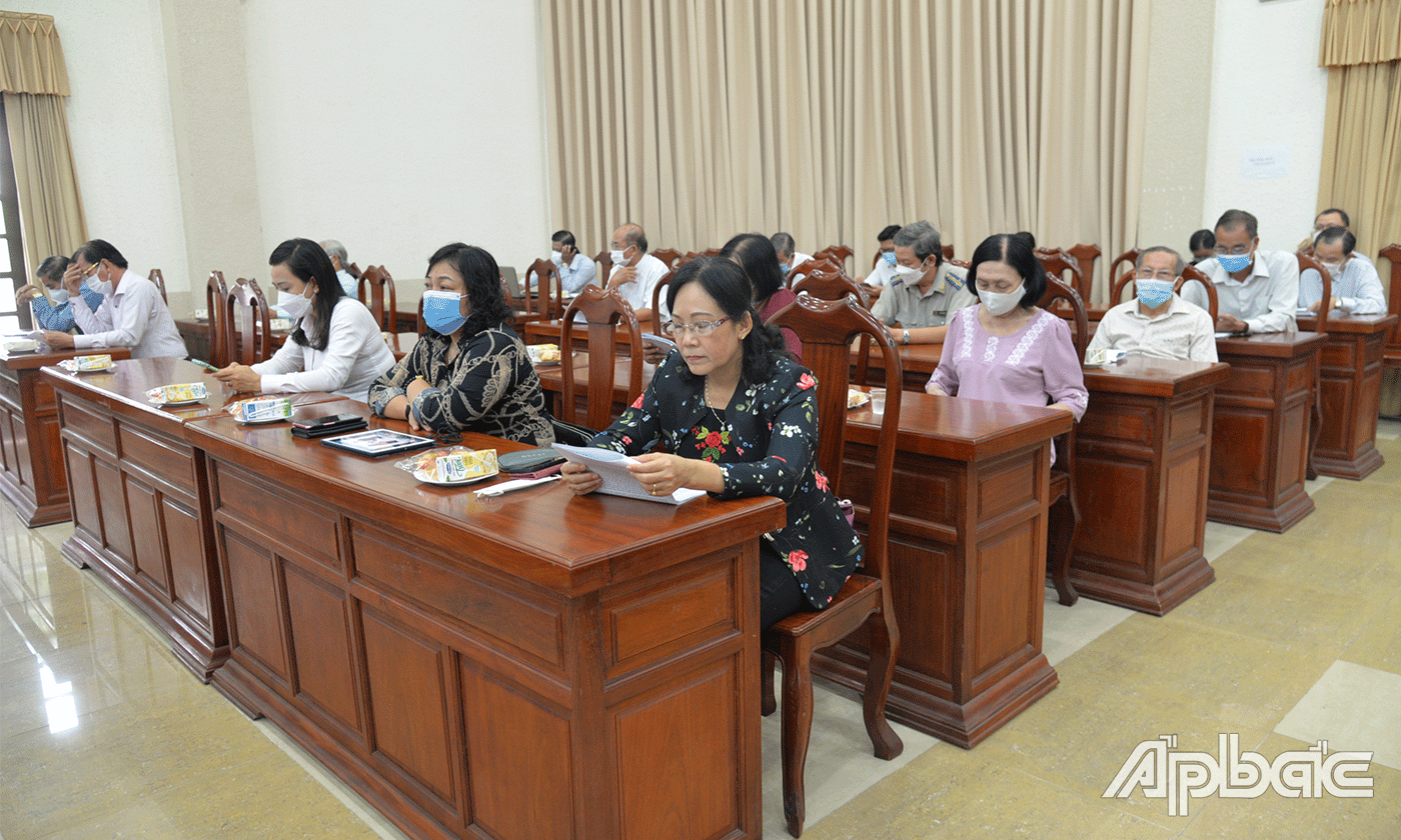 Điểm cầu tại hội trường Tỉnh ủy.