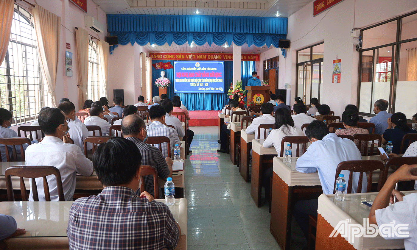 Quang cảnh hội nghị