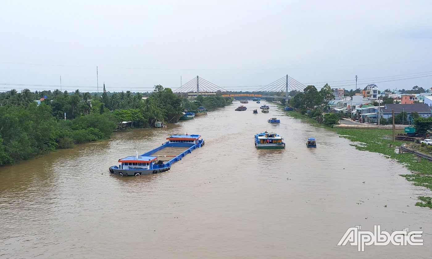 Nhu cầu xây dựng của các tỉnh miền Tây rất lớn dẫn đến cung không đủ cầu.