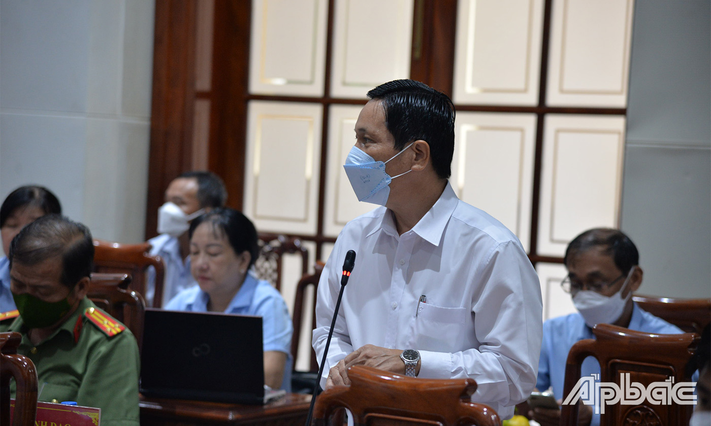 Lãnh đạo các sở, ban, ngành tỉnh phát biểu những khó khăn bất cập trong thực hiện chính sách BHXH, BHYT