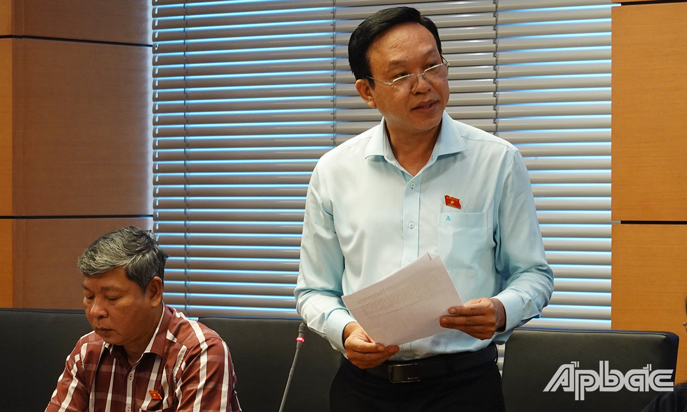Đại biểu Nguyễn Văn Dương phát biểu ý kiến đối với dự án luật SHTT