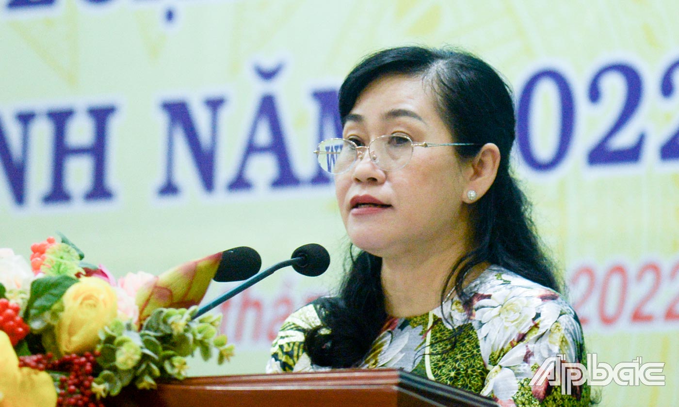 Đồng chí Châu Thị Mỹ Phương phát biểu khai mạc Hội thi.