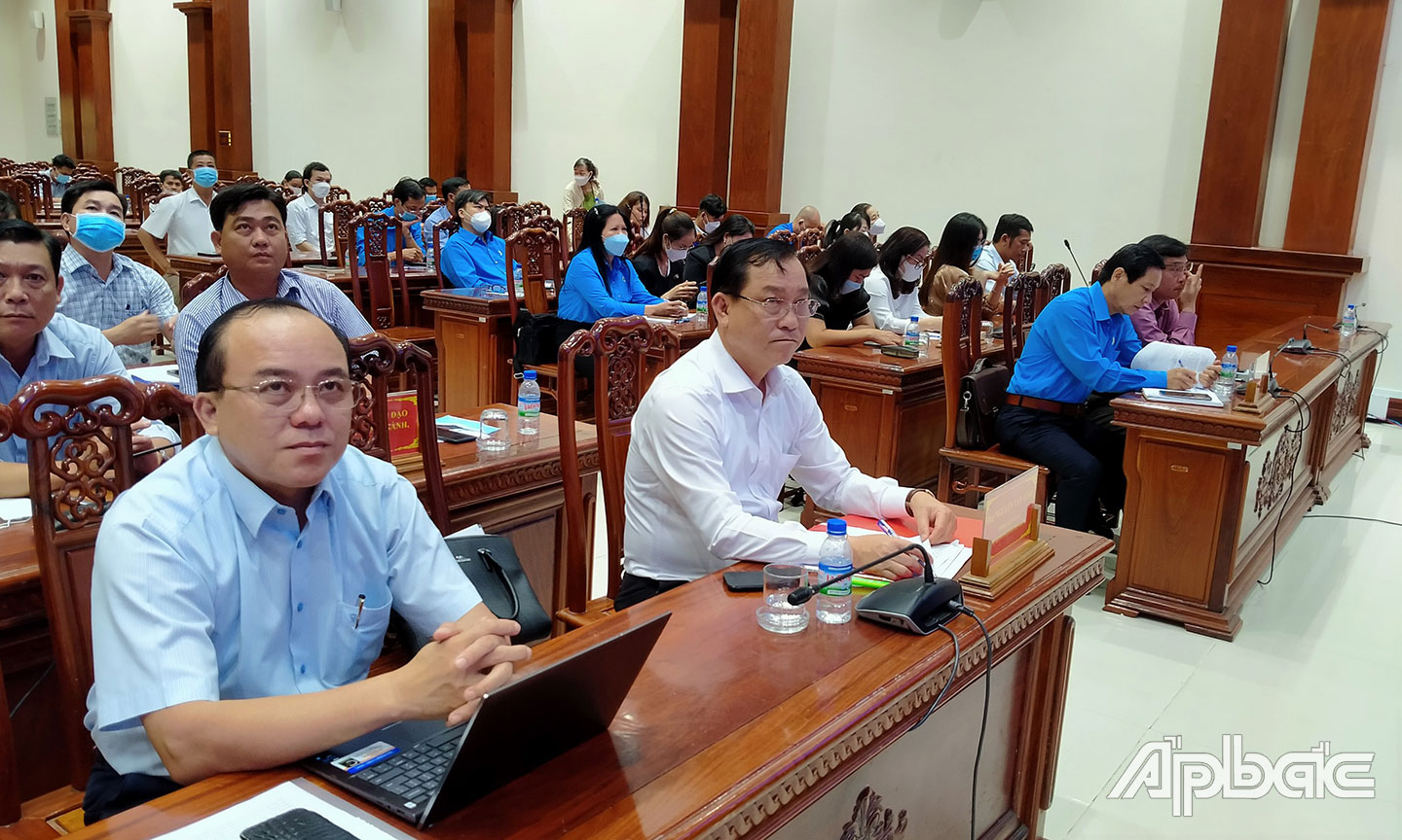 Quang cảnh hội nghị tại điểm cầu Tiền Giang