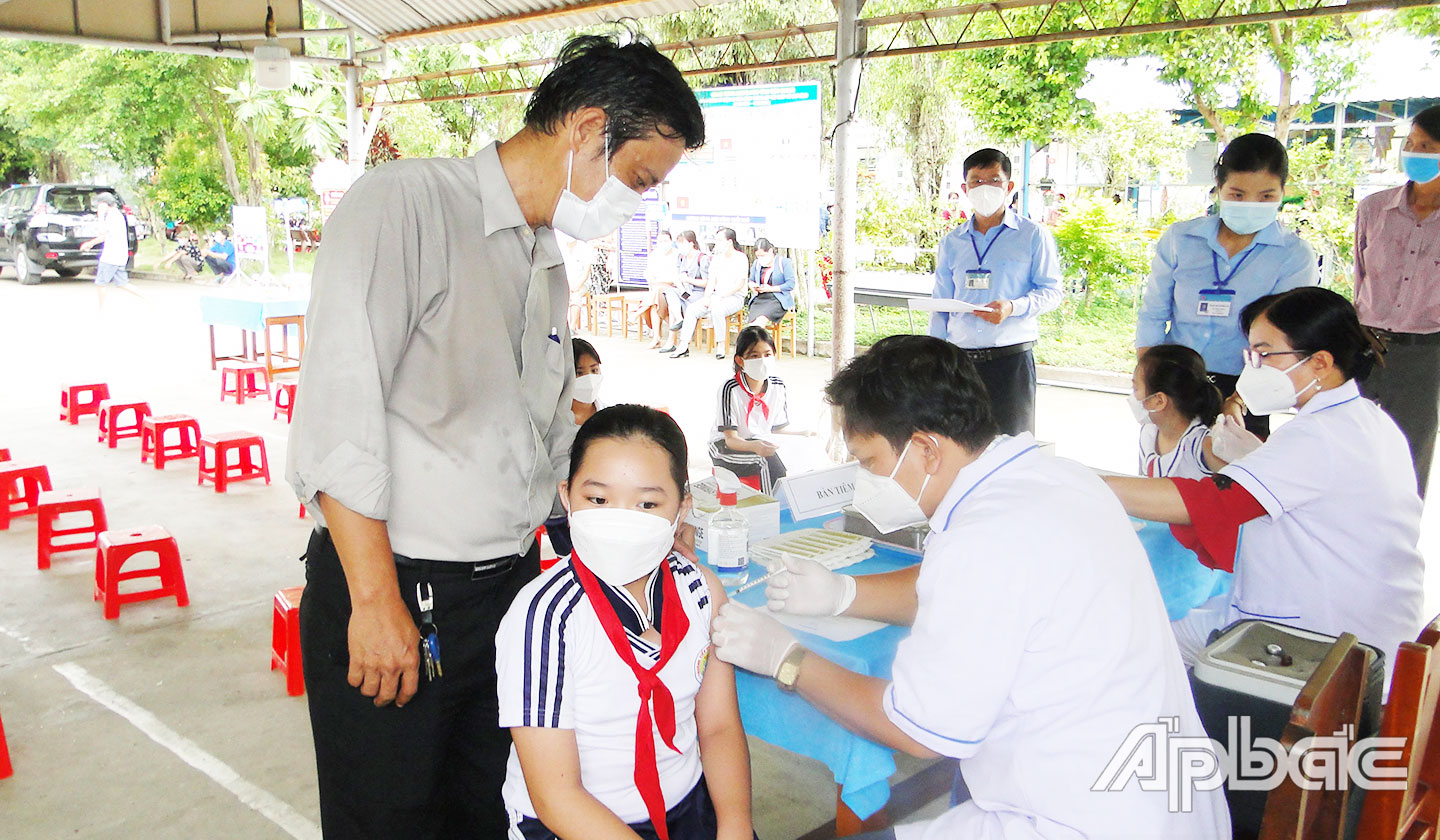 Tiêm chủng là biện phát hiệu quả nhất bảo vệ trẻ em.