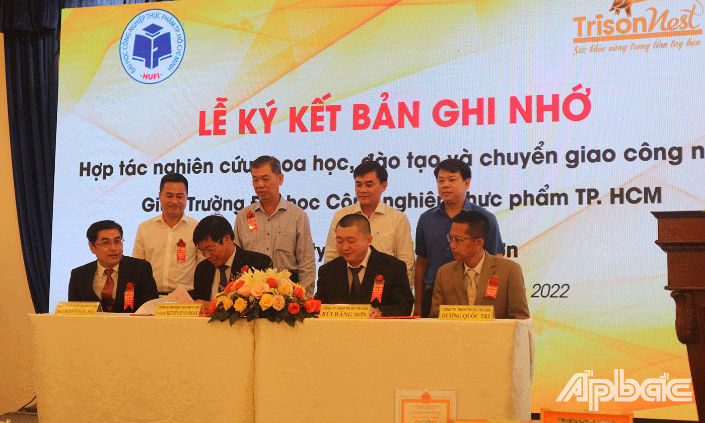 Lễ ký kết
