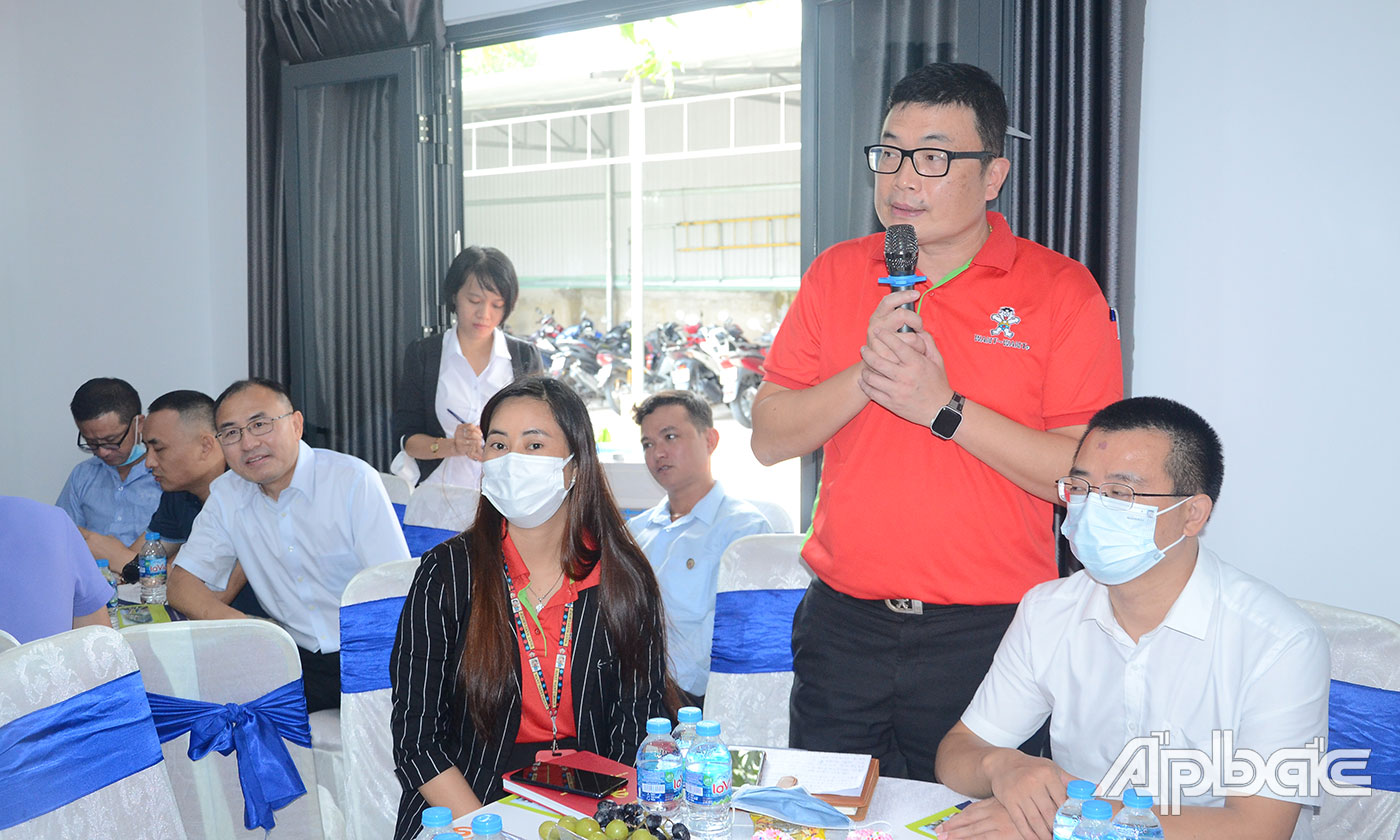 DN phát biểu ý kiến.