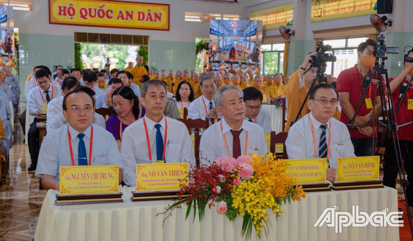 Quang cảnh đại hội