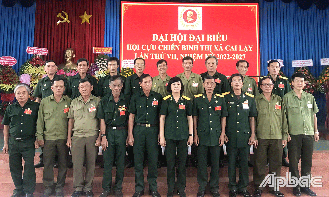 Chấp hành Hội CCB TX. Cai Lậy khóa VII, nhiệm kỳ 2022 - 2027 ra mắt.