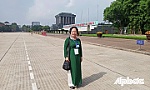 Cha đi trước, con tiếp bước theo sau
