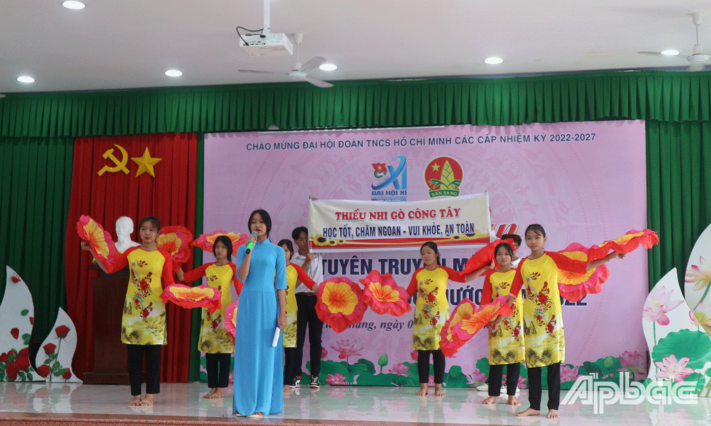 Phần thi của huyện Gò Công Tây