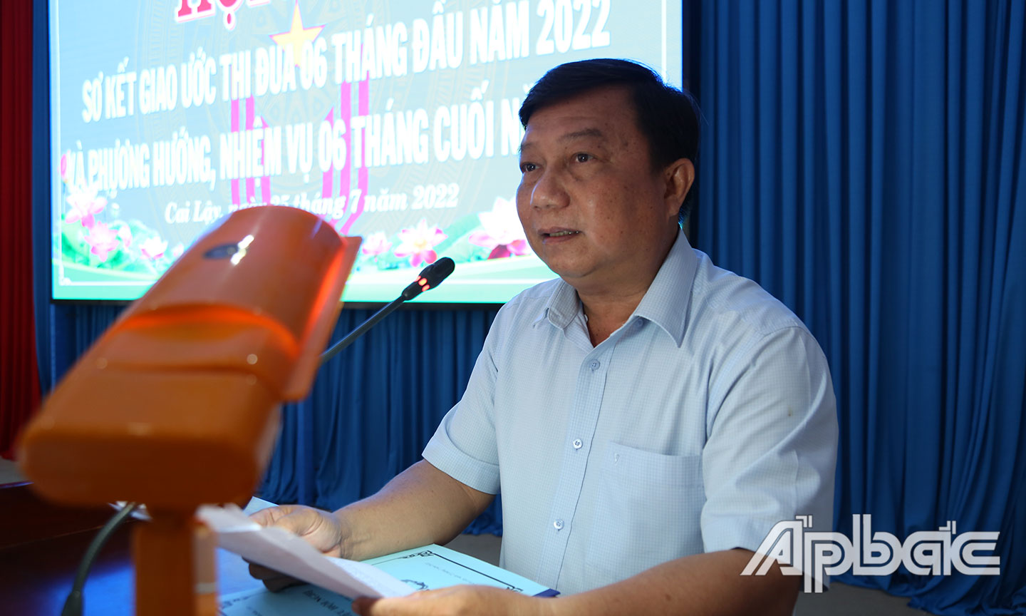 Huyện Tân Phước với tham luận.