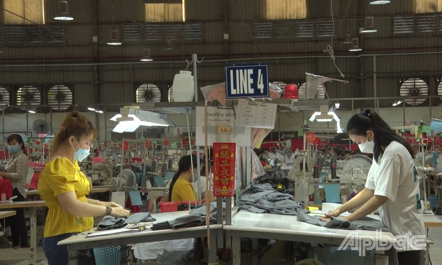 7 tháng đầu năm, kinh tế TX. Cai Lậy chuyển biến tích cực. Ảnh: HUY THÁI