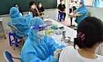 Tổ chức đi từng ngõ, gõ từng nhà, rà từng người để vận động tiêm vaccine phòng COVID-19
