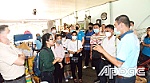 Đoàn công tác Bộ Y tế (Lào) tham quan mô hình thả muỗi mang Wolbachia tại Tiền Giang