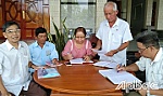 Bài 1: Đảng viên đi trước