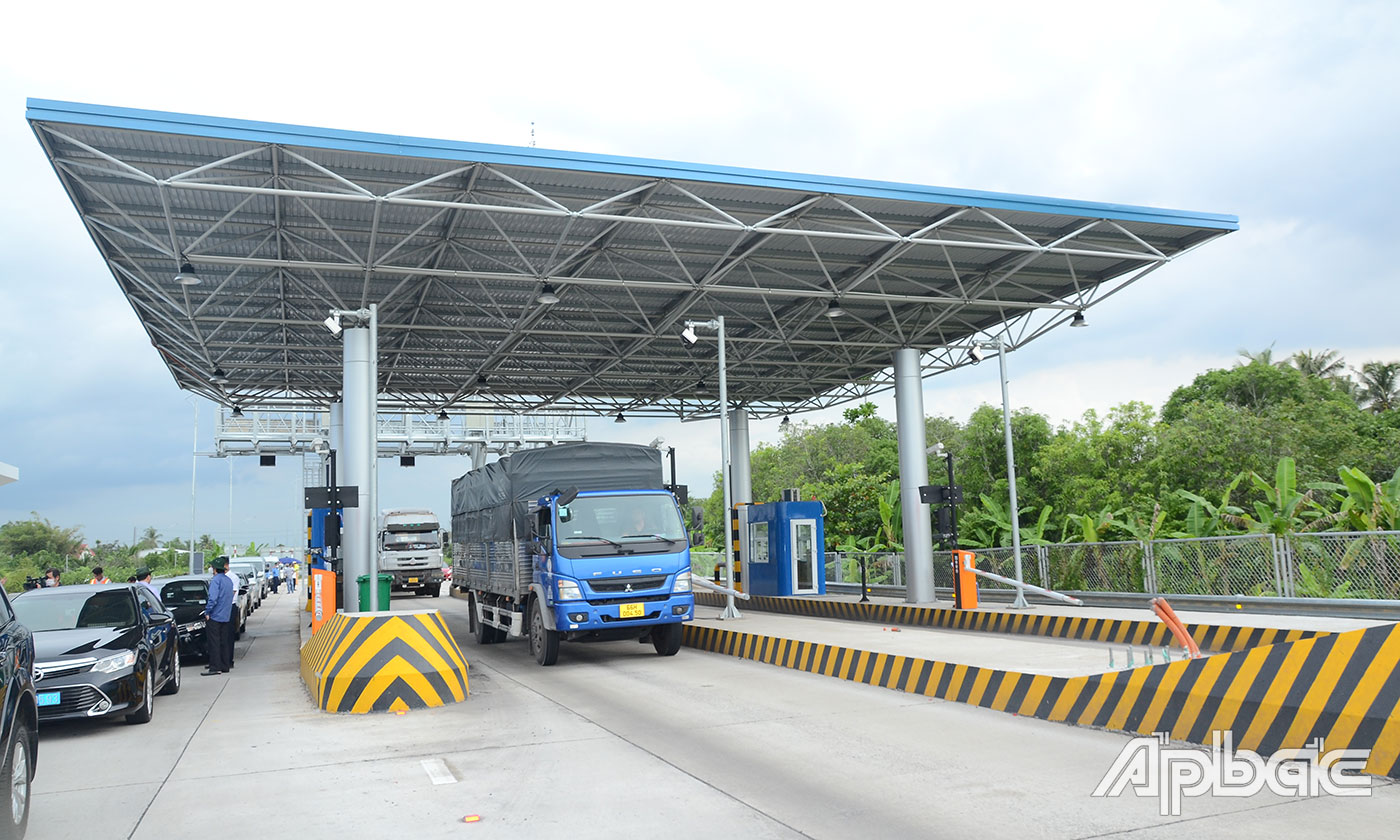 Dự án chính thức thu phí không dừng hoàn toàn từ 0 giờ ngày 9-8.