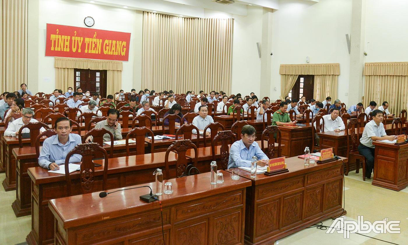 Quang cảnh hội nghị.