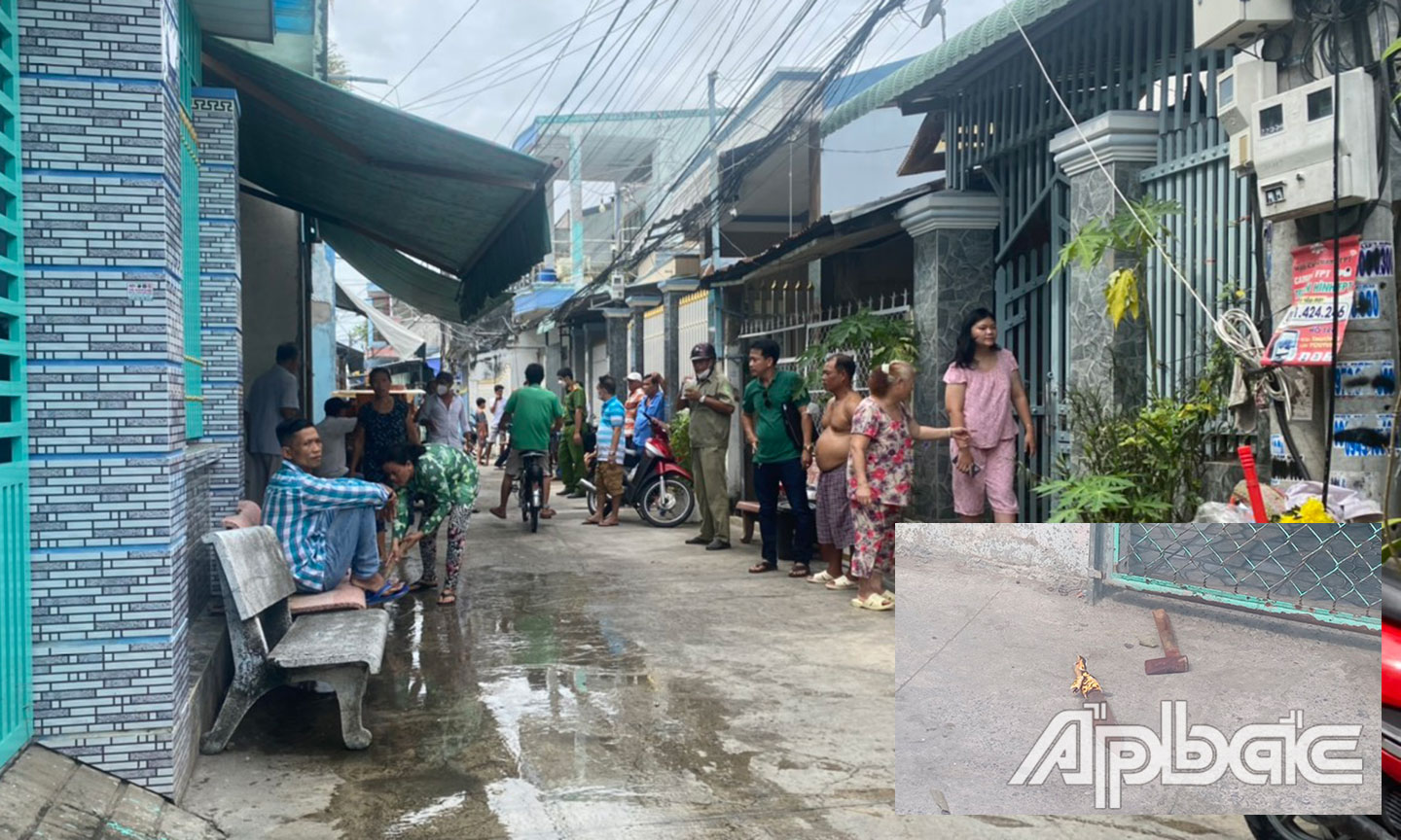 Hiện trường và hung khí gây án.