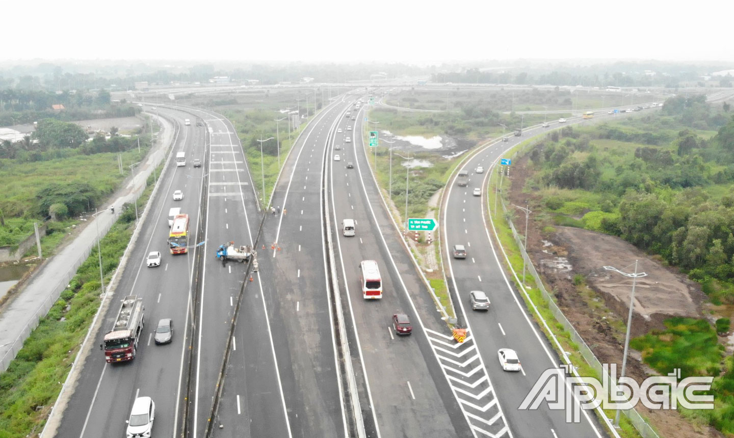 Tổng cục Đường bộ Việt Nam đề xuất mở rộng tuyến cao tốc TP. Hồ Chí Minh - Trung Lương và Trung Lương - Mỹ Thuận.