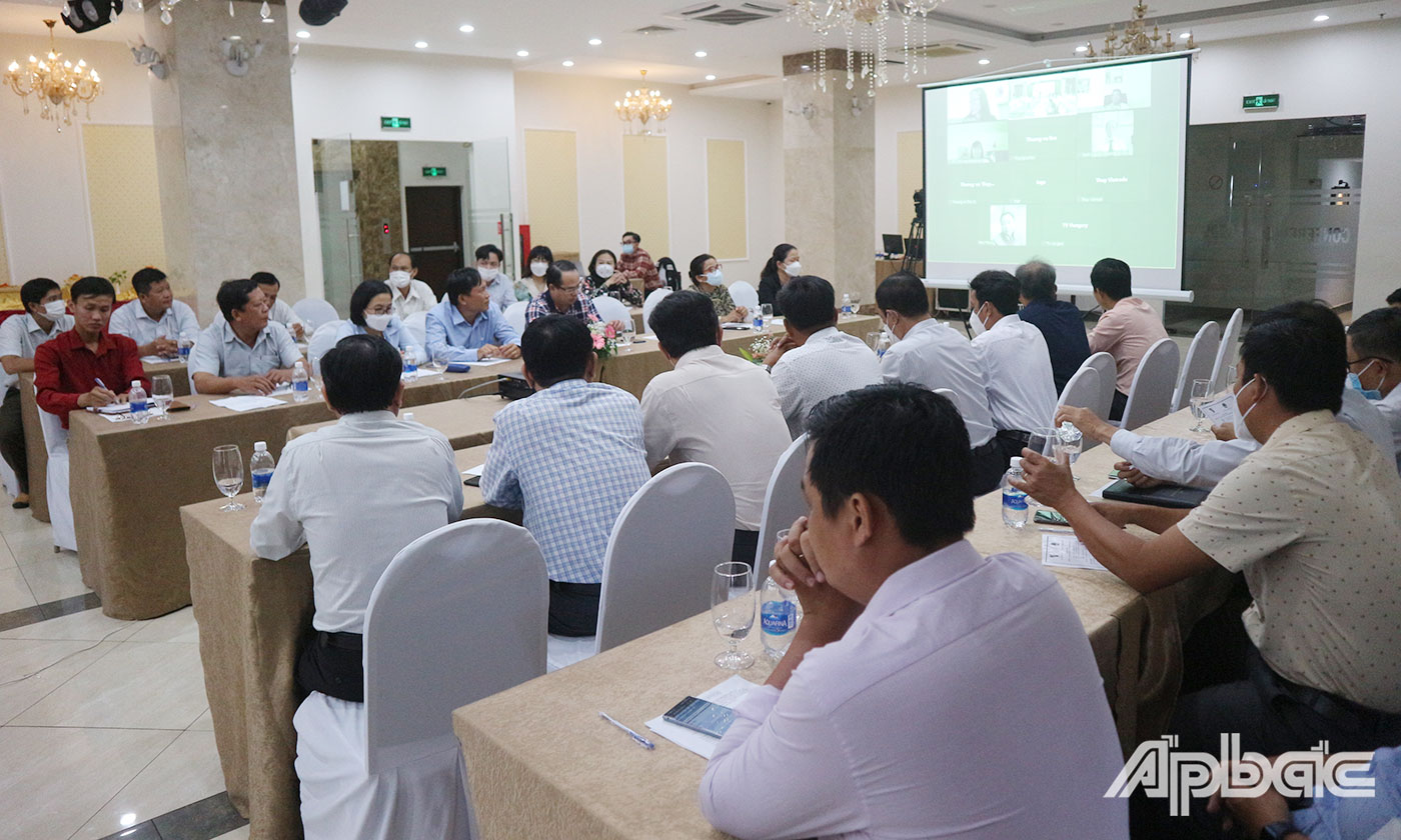 Sự kiện được tổ chức trực tiếp tại tỉnh Tiền Giang, kết hợp trực tuyến trên nền tảng zoom và phổ biến fanpage facebook Cục Xúc tiến thương mại