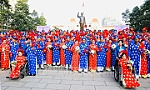 100 cặp đôi hạnh phúc ngày Tết Độc lập