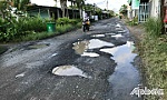 Đường xuống cấp, thi công chậm gây mất an toàn giao thông