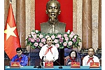 Chủ tịch nước gặp mặt hơn 260 thiếu nhi dân tộc tiêu biểu toàn quốc